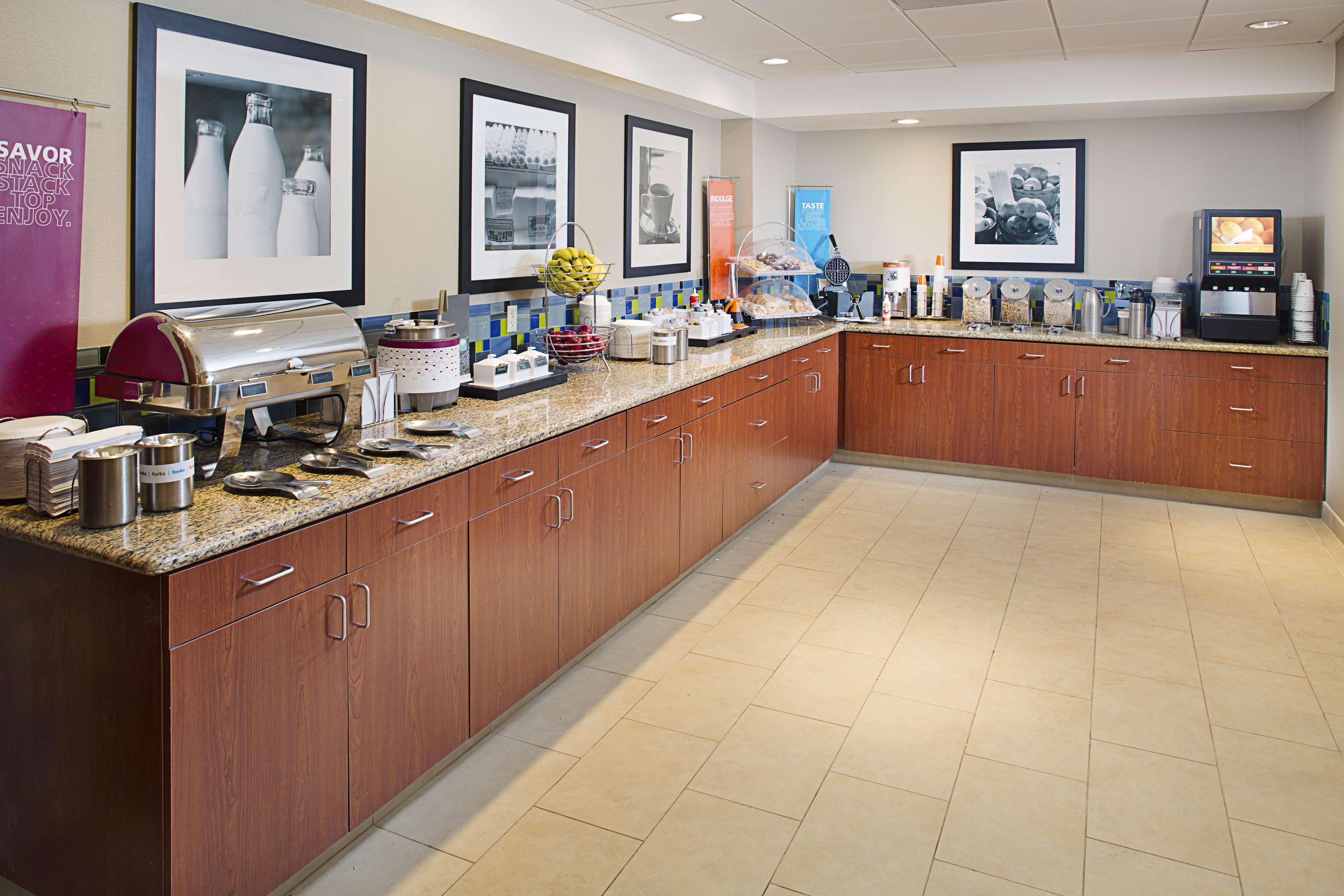 Hampton Inn & Suites Lancaster Kültér fotó