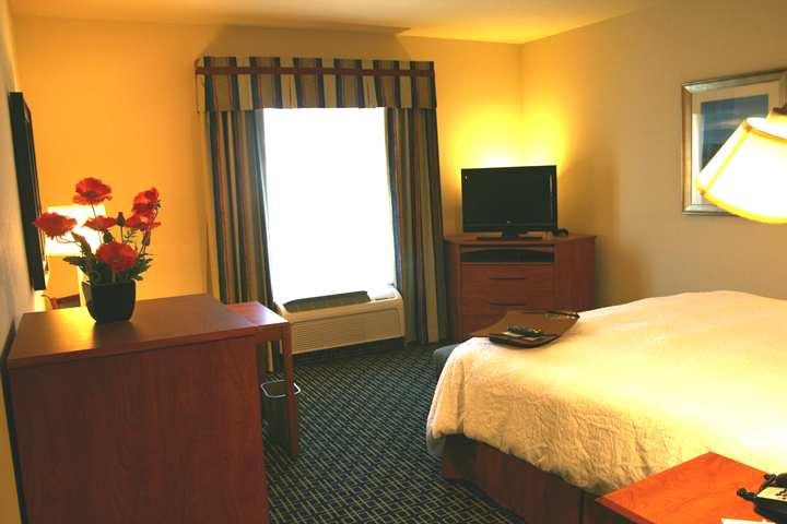 Hampton Inn & Suites Lancaster Szoba fotó