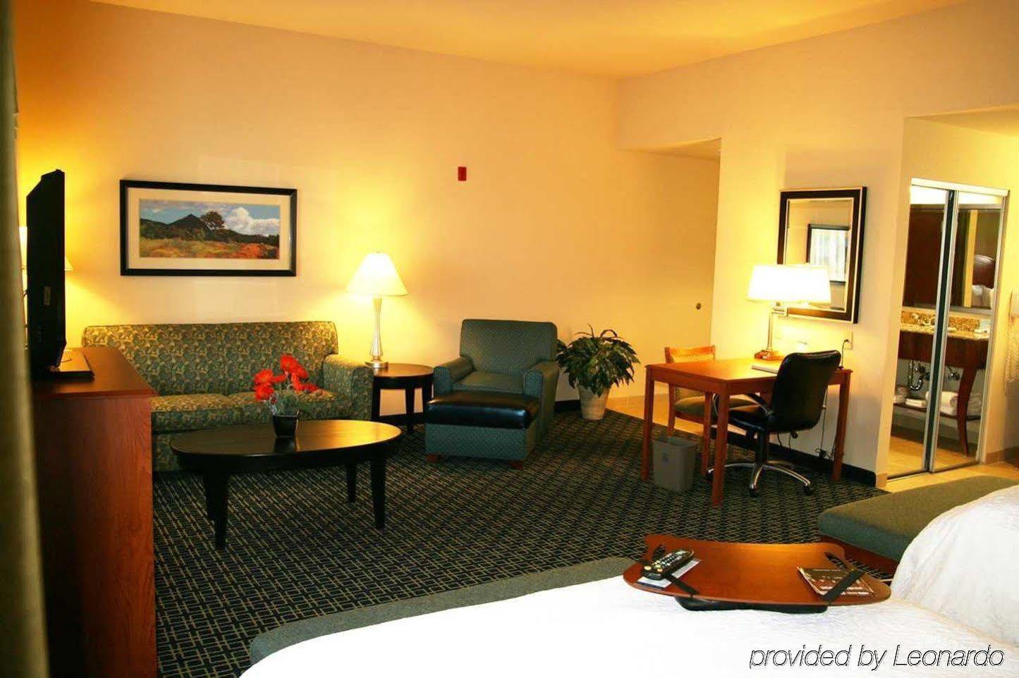 Hampton Inn & Suites Lancaster Szoba fotó