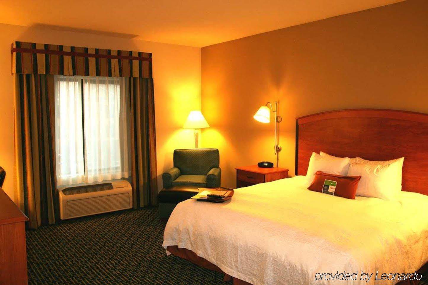 Hampton Inn & Suites Lancaster Kültér fotó